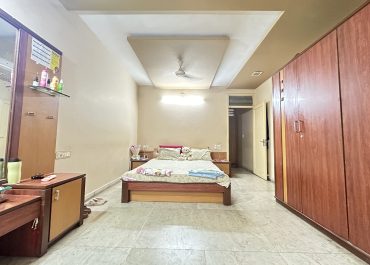 Megh Deep Luxurious PG